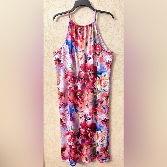 bebe Floral Dress - Picture 1 of 3